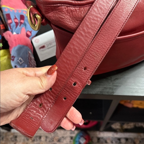 Coach Vintage Worth Shoulder Bag E5C-4143 - Picture 12 of 16